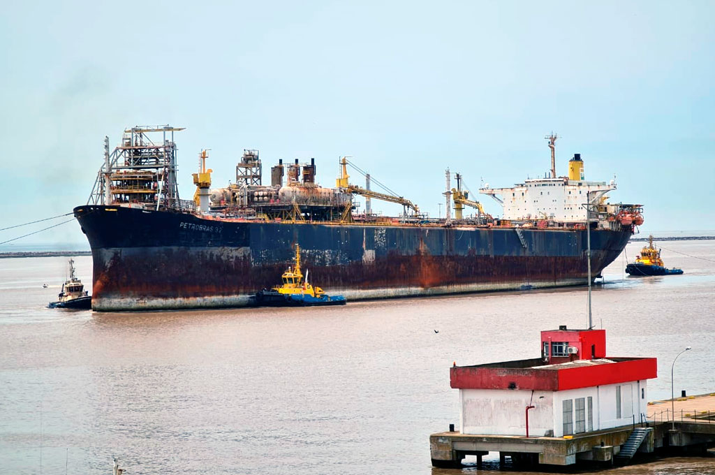 Trabalhadores portuários só podem ser contratados via Ogmo, diz TST