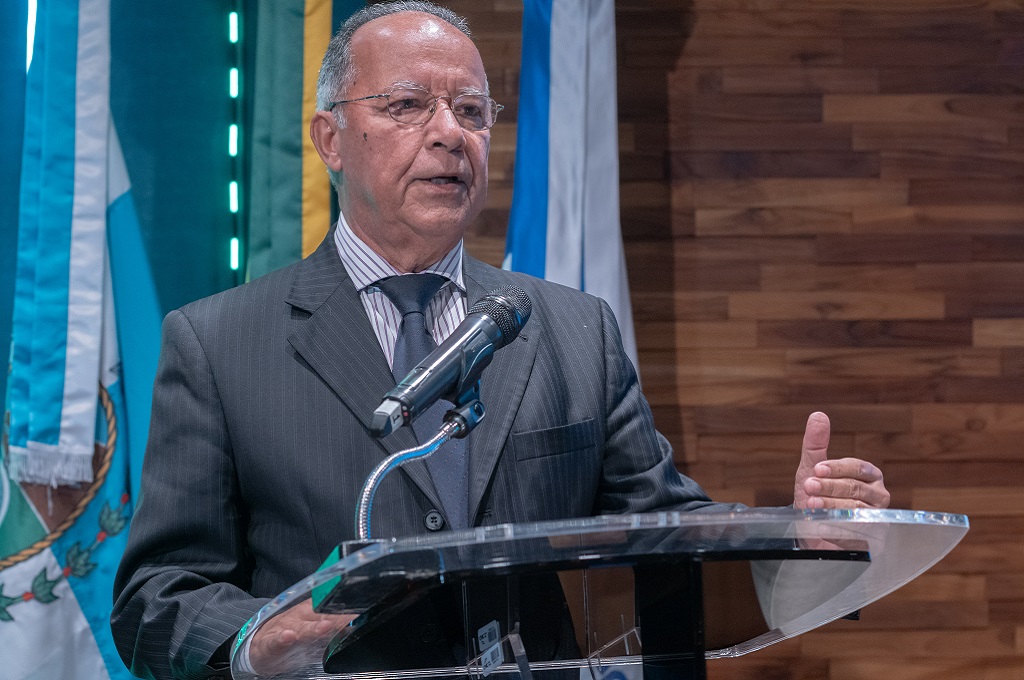 Arthur Pimentel, da AEB: Brasil precisa diversificar mercados